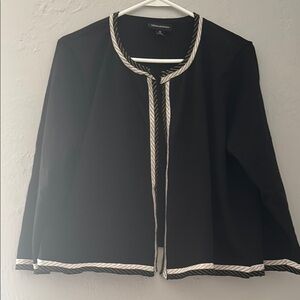 Nina Leonard Black and White Cropped Blazer with Elegant Trim 152